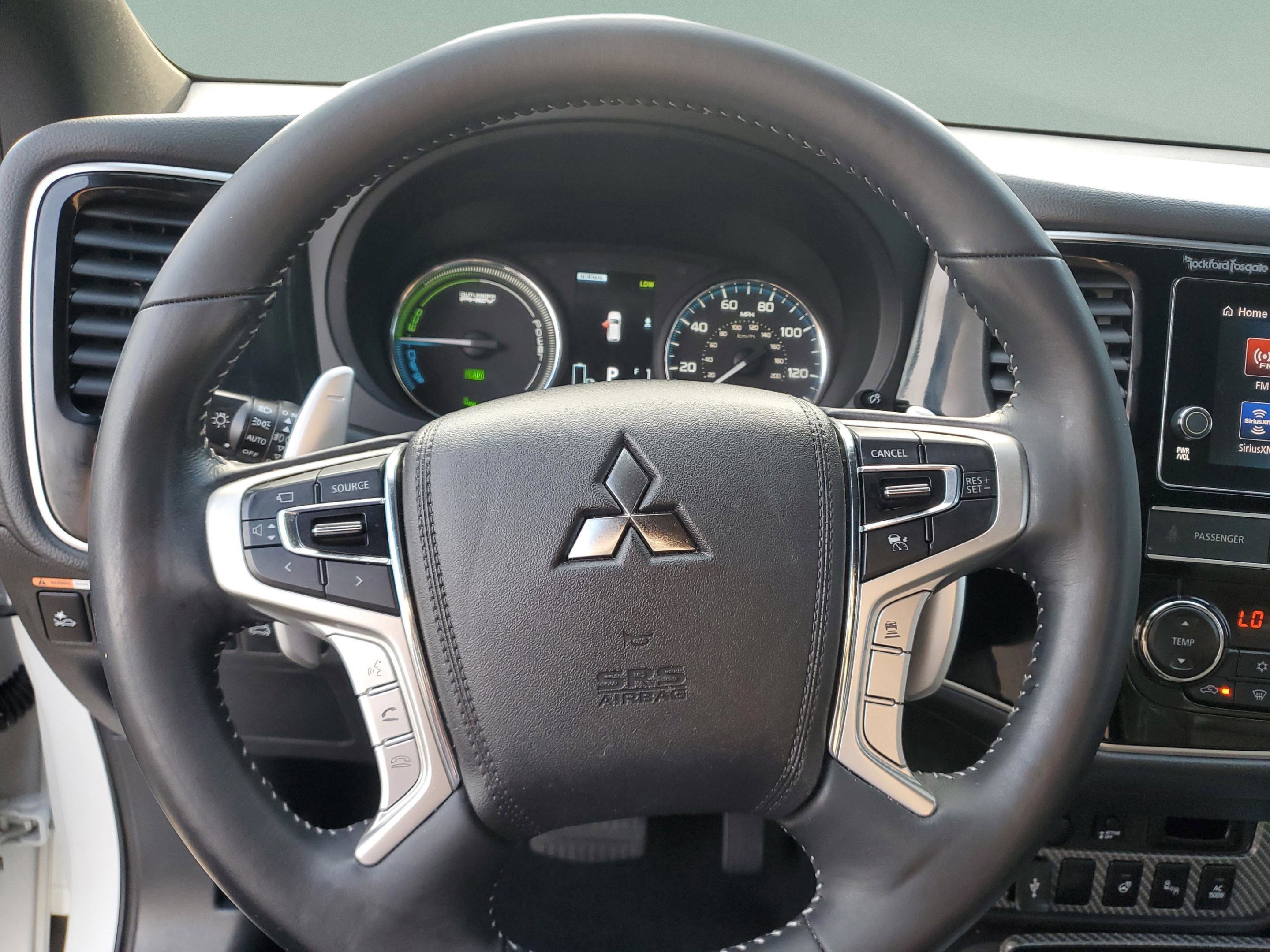 Used 2019 Mitsubishi Outlander GT image 16