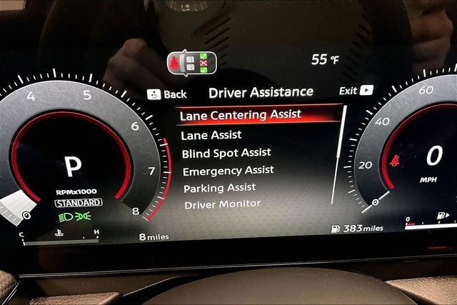 New 2026 Nissan Kicks SR w/ Cold Weather Package image 28