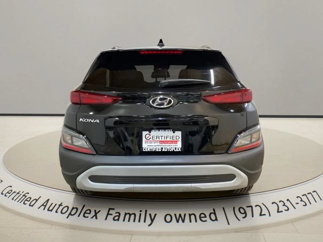 Used 2022 Hyundai Kona SEL FWD image 4