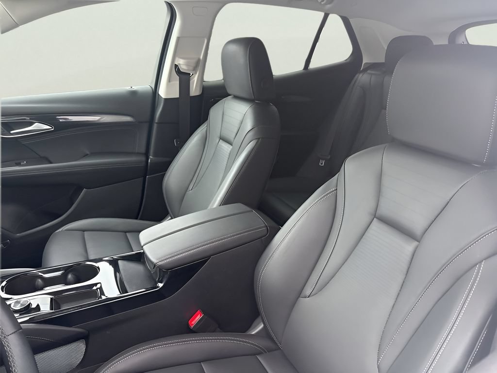 Used 2025 Buick Envision Preferred AWD/4WD image 12