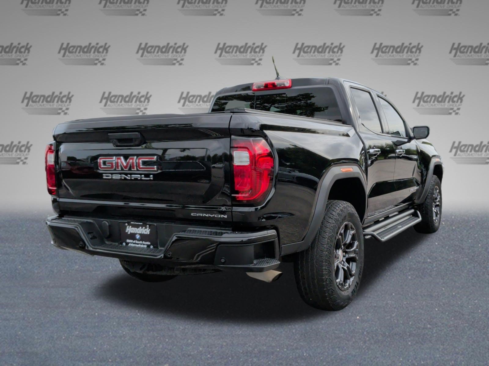 Used 2023 GMC Canyon Denali w/ Denali Black Edition AWD/4WD image 7