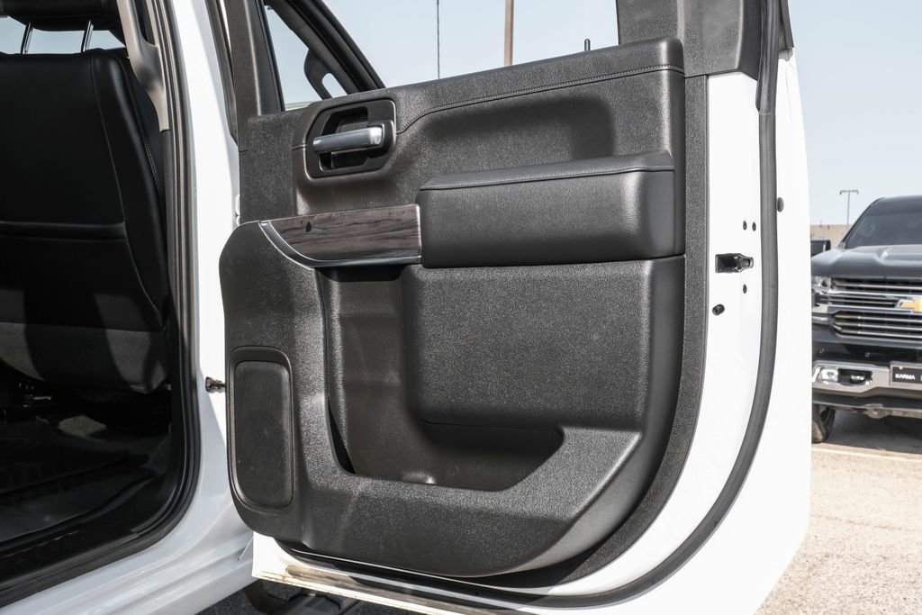 Used 2020 Chevrolet Silverado 2500 LTZ w/ LTZ Premium Package image 53