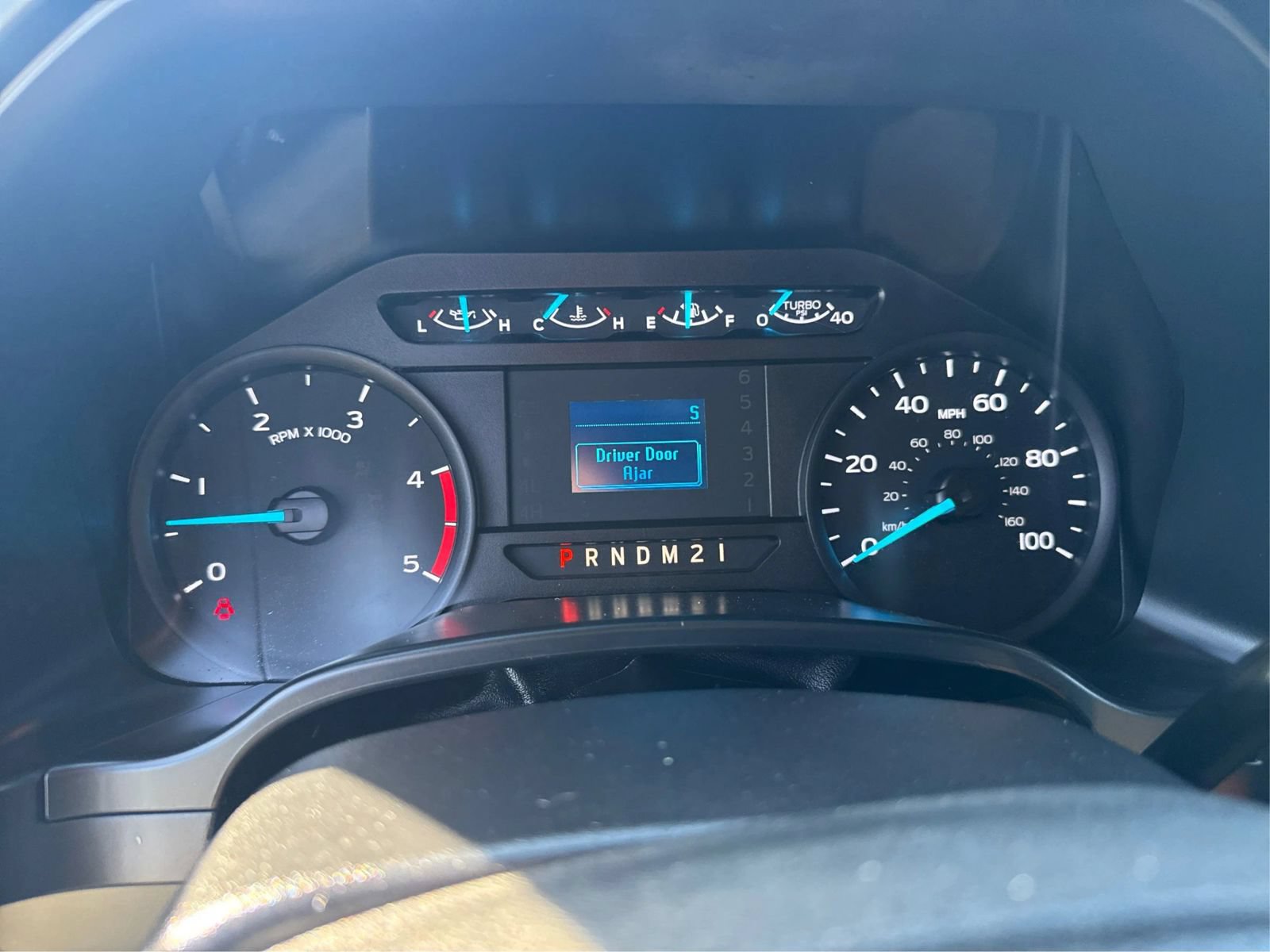 Used 2018 Ford F350 XL w/ Power Equipment Group AWD/4WD image 16