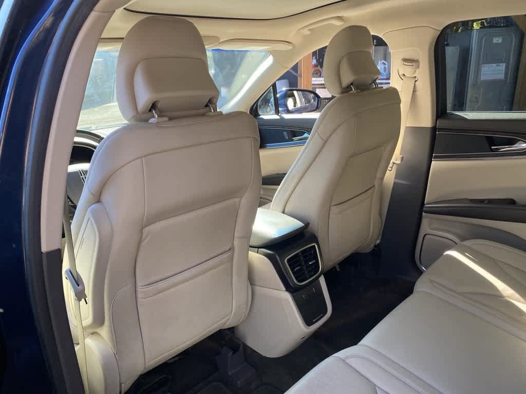 Used 2017 Lincoln MKX Reserve w/ Lincoln MKX Climate Package AWD/4WD image 14