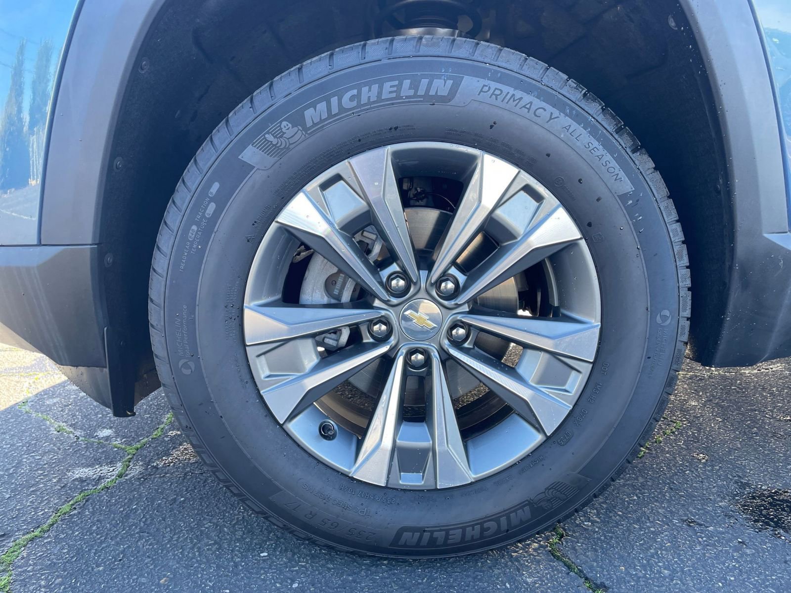 Used 2025 Chevrolet Equinox LT image 30