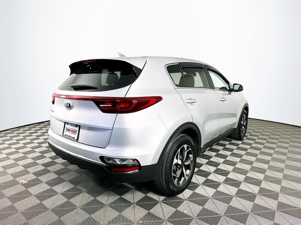 Used 2022 Kia Sportage LX image 10
