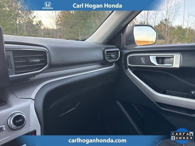 Used 2023 Ford Explorer XLT w/ Equipment Group 202A image 25