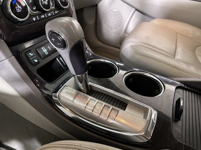 Used 2015 Buick Enclave Leather FWD image 16