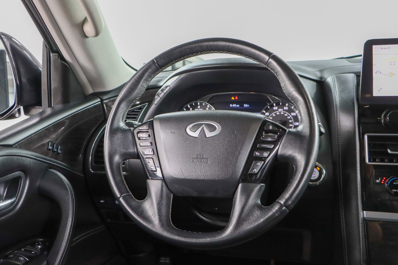 Used 2023 INFINITI QX80 Luxe w/ Cargo Package RWD image 13