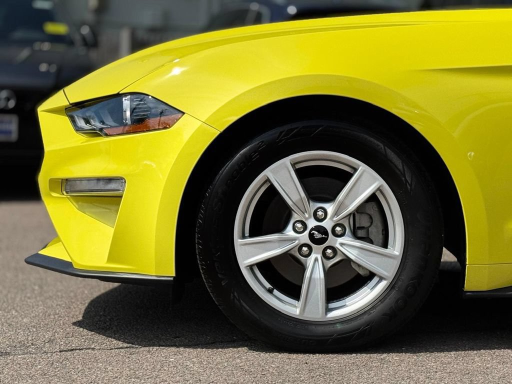 Used 2021 Ford Mustang Coupe RWD image 11