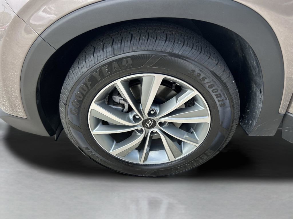 Used 2019 Hyundai Santa Fe FWD image 41