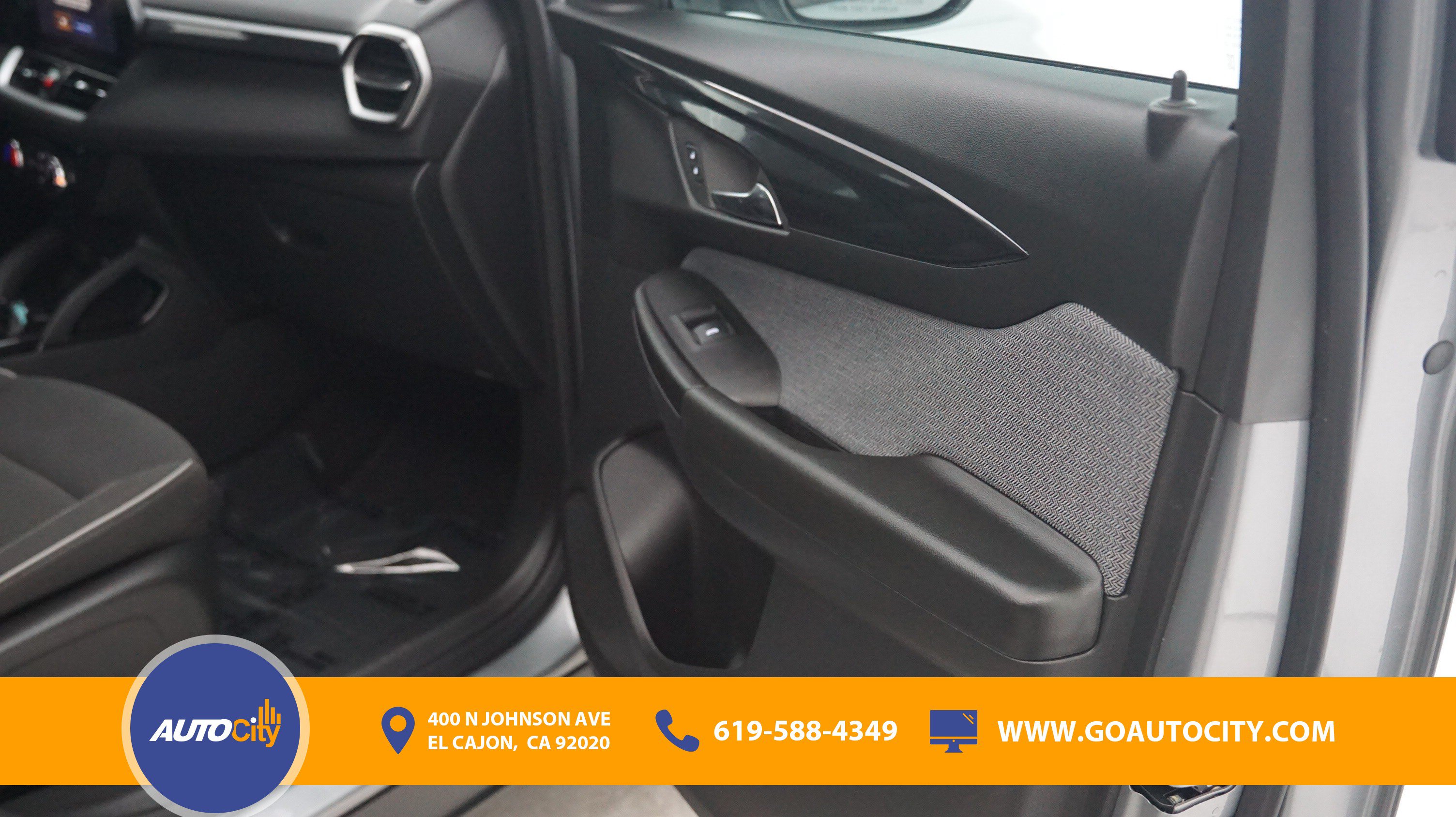 Used 2024 Chevrolet TrailBlazer LT FWD image 16