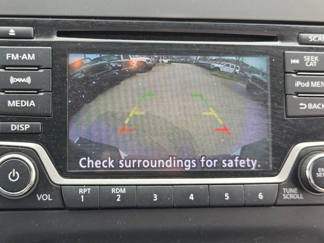 Used 2018 Nissan Frontier SV image 17