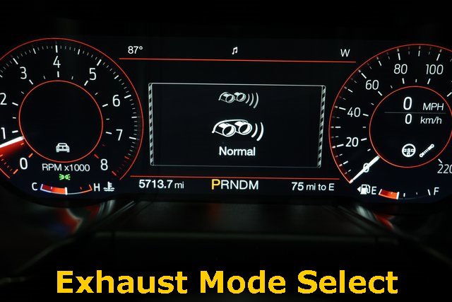 Used 2022 Ford Mustang Shelby GT500 w/ Technology Package image 27