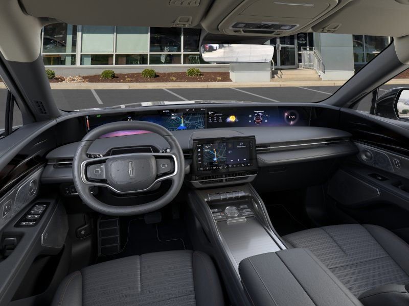 New 2026 Lincoln Nautilus Reserve AWD/4WD image 9