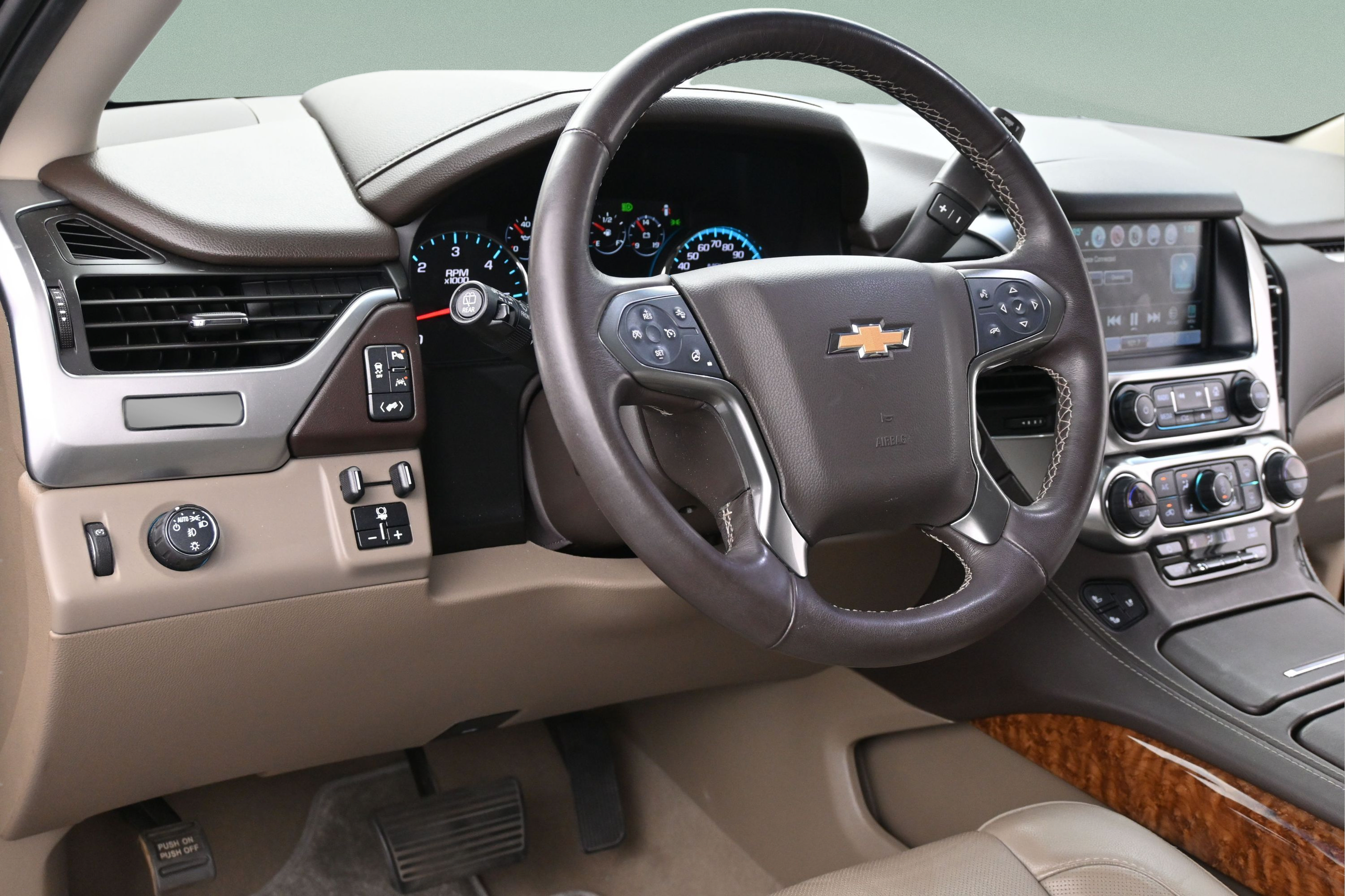 Used 2020 Chevrolet Tahoe Premier RWD image 13