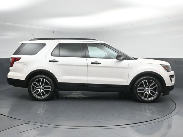 Certified 2018 Ford Explorer Sport image 8