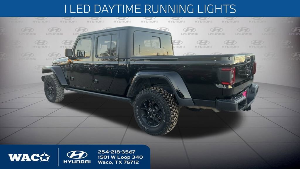 Used 2024 Jeep Gladiator Willys image 11