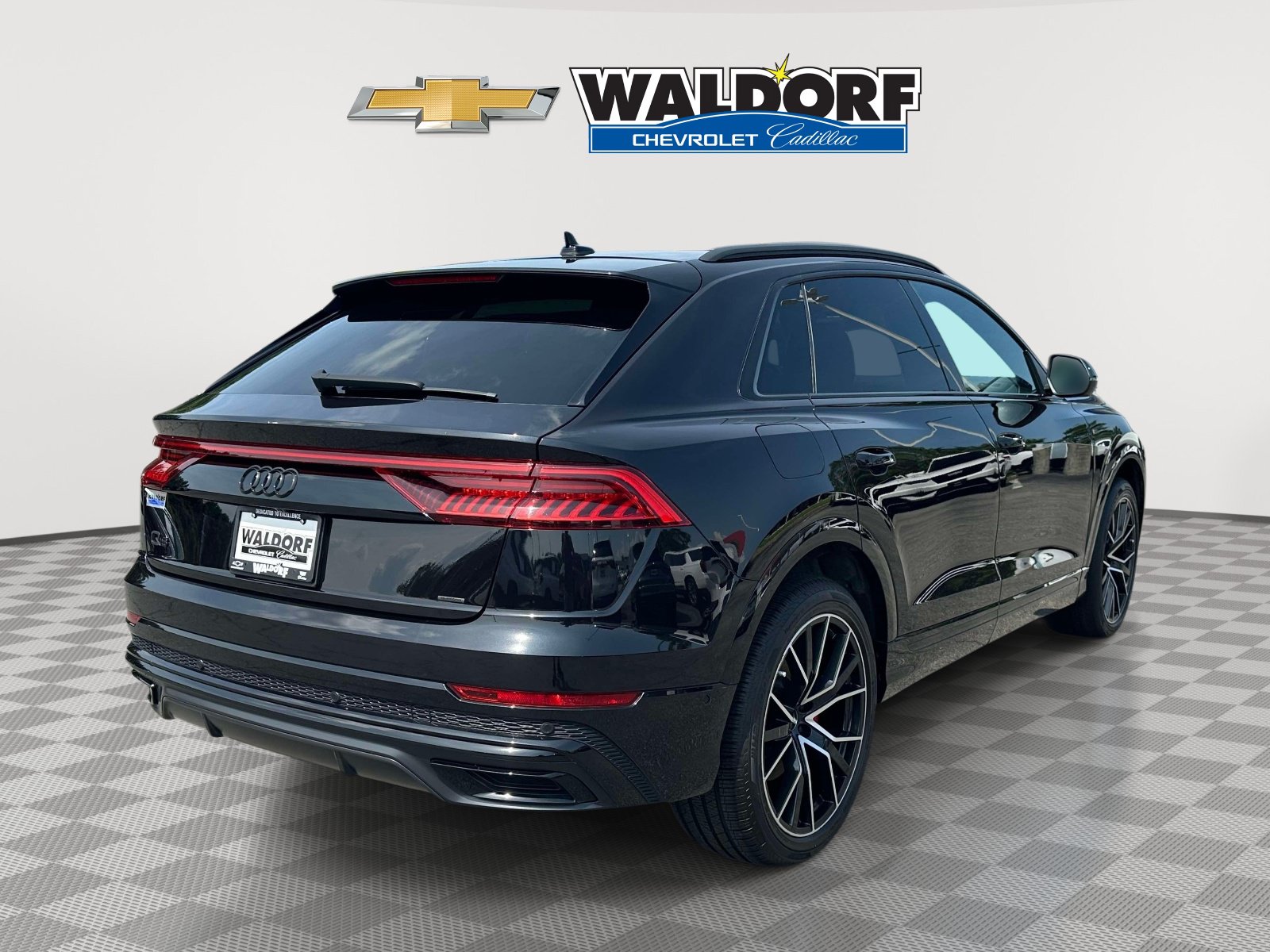 Used 2020 Audi Q8 Premium Plus w/ Premium Plus Package AWD/4WD image 6