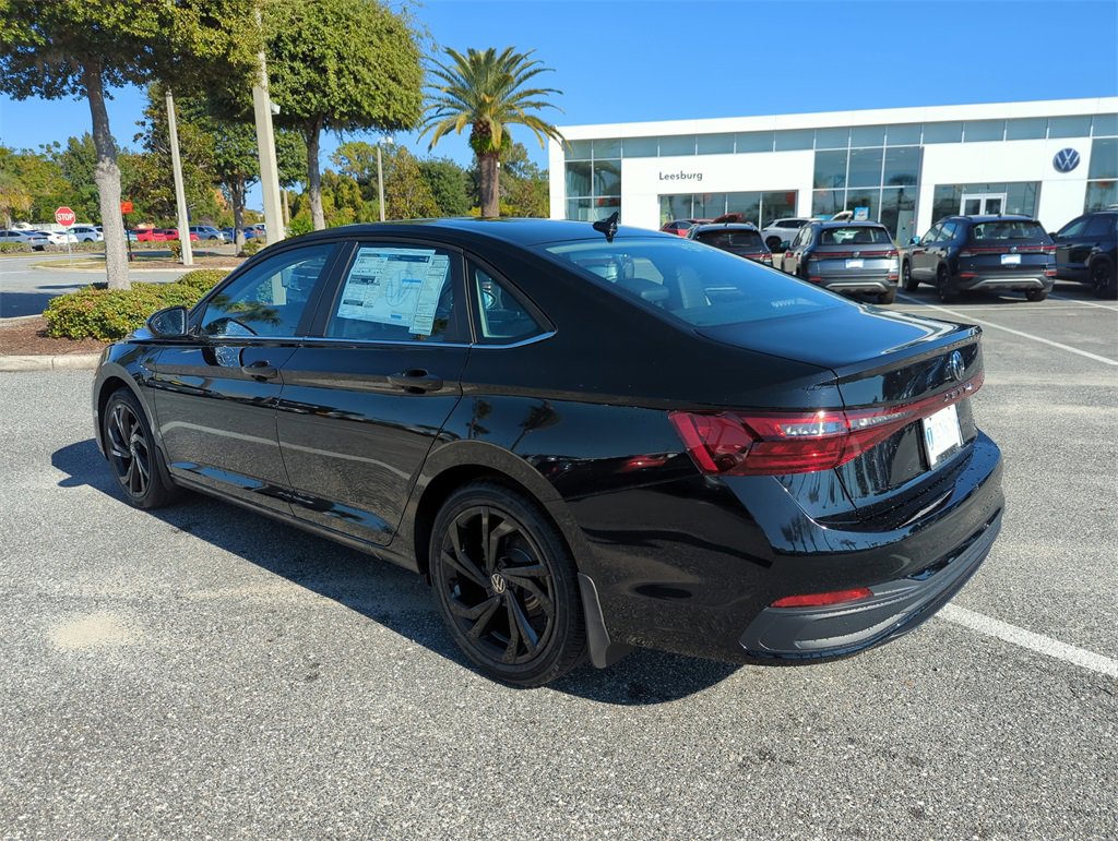 New 2026 Volkswagen Jetta SE image 7