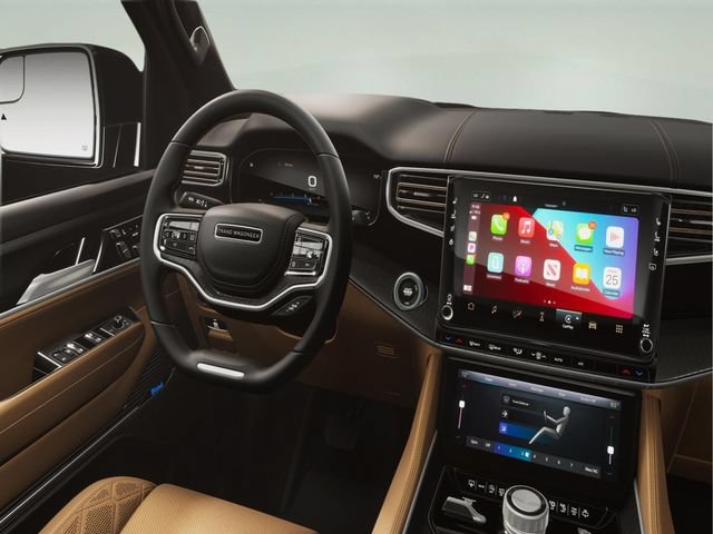 New 2026 Jeep Grand Wagoneer Summit AWD/4WD image 10
