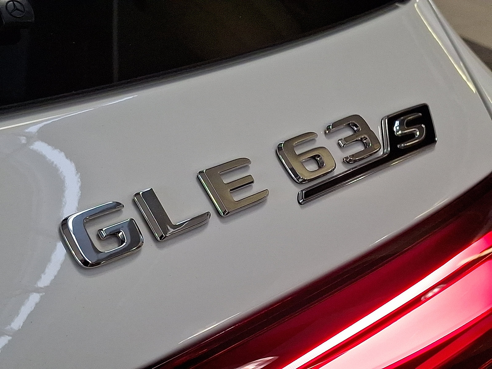 New 2026 Mercedes-Benz GLE 63 AMG S image 29