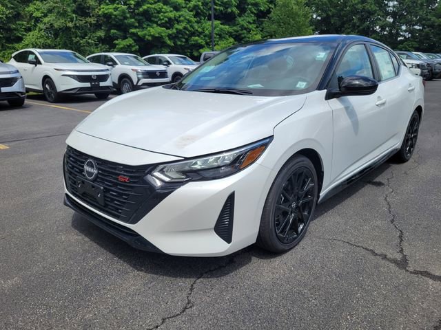 New 2025 Nissan Sentra SR w/ Midnight Edition image 11