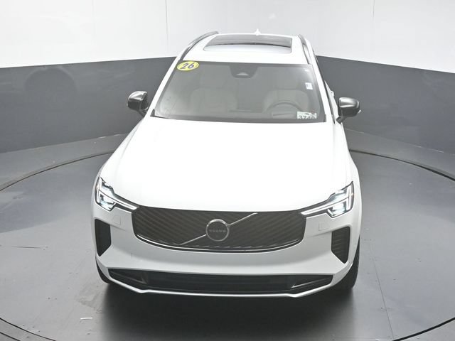 Certified 2026 Volvo XC90 B6 Ultra w/ Protection Package Premier AWD/4WD image 45