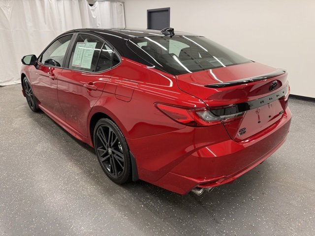 Used 2026 Toyota Camry XSE image 3