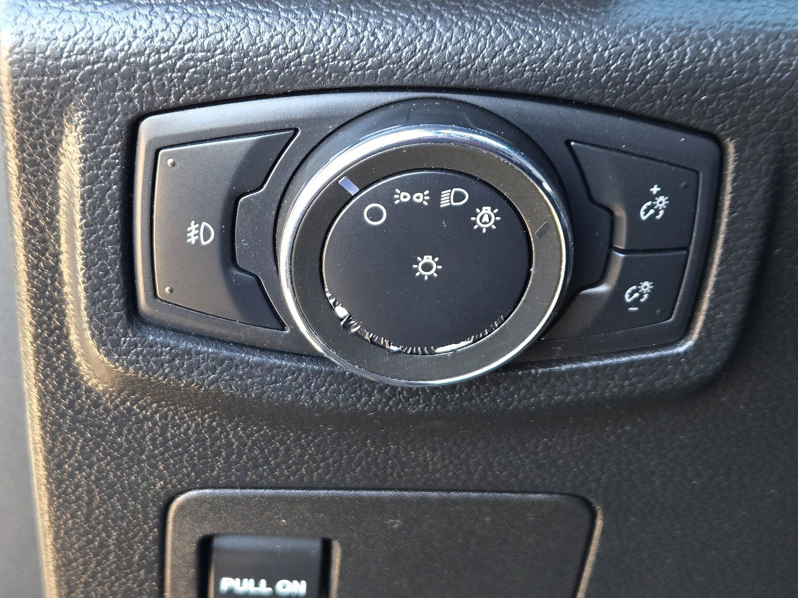 Used 2021 Ford Expedition XLT image 22