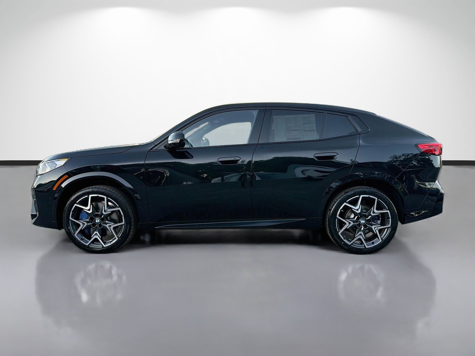 New 2027 BMW X2 xDrive28i w/ Technology Package AWD/4WD image 6