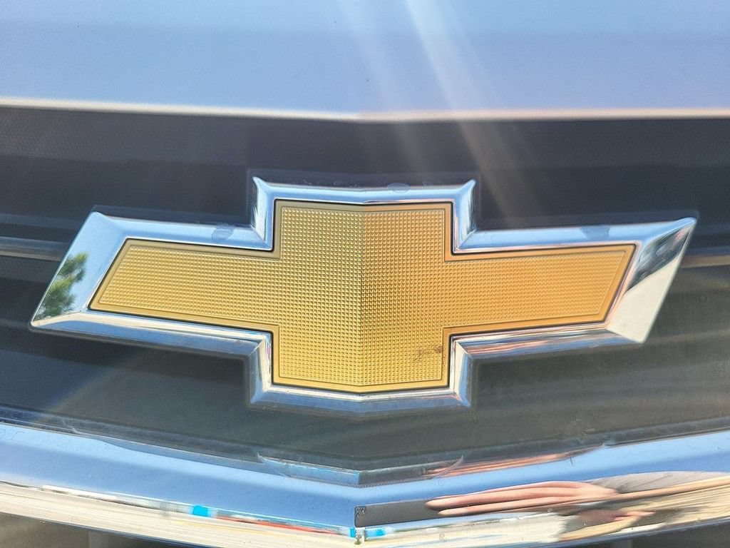 Used 2020 Chevrolet Equinox LS AWD/4WD image 36