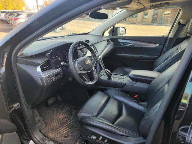 Used 2017 Cadillac XT5 Luxury w/ LPO, Wheel Lock Package image 12