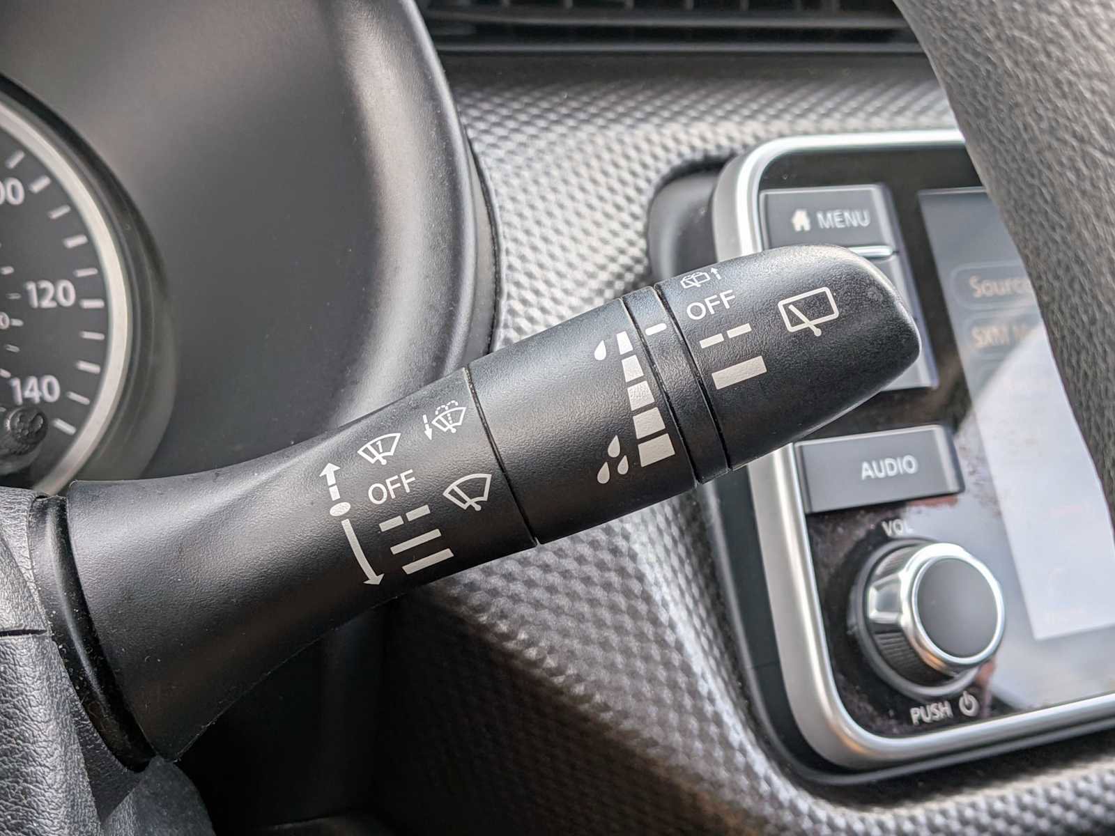 Used 2020 Nissan Kicks SV image 24