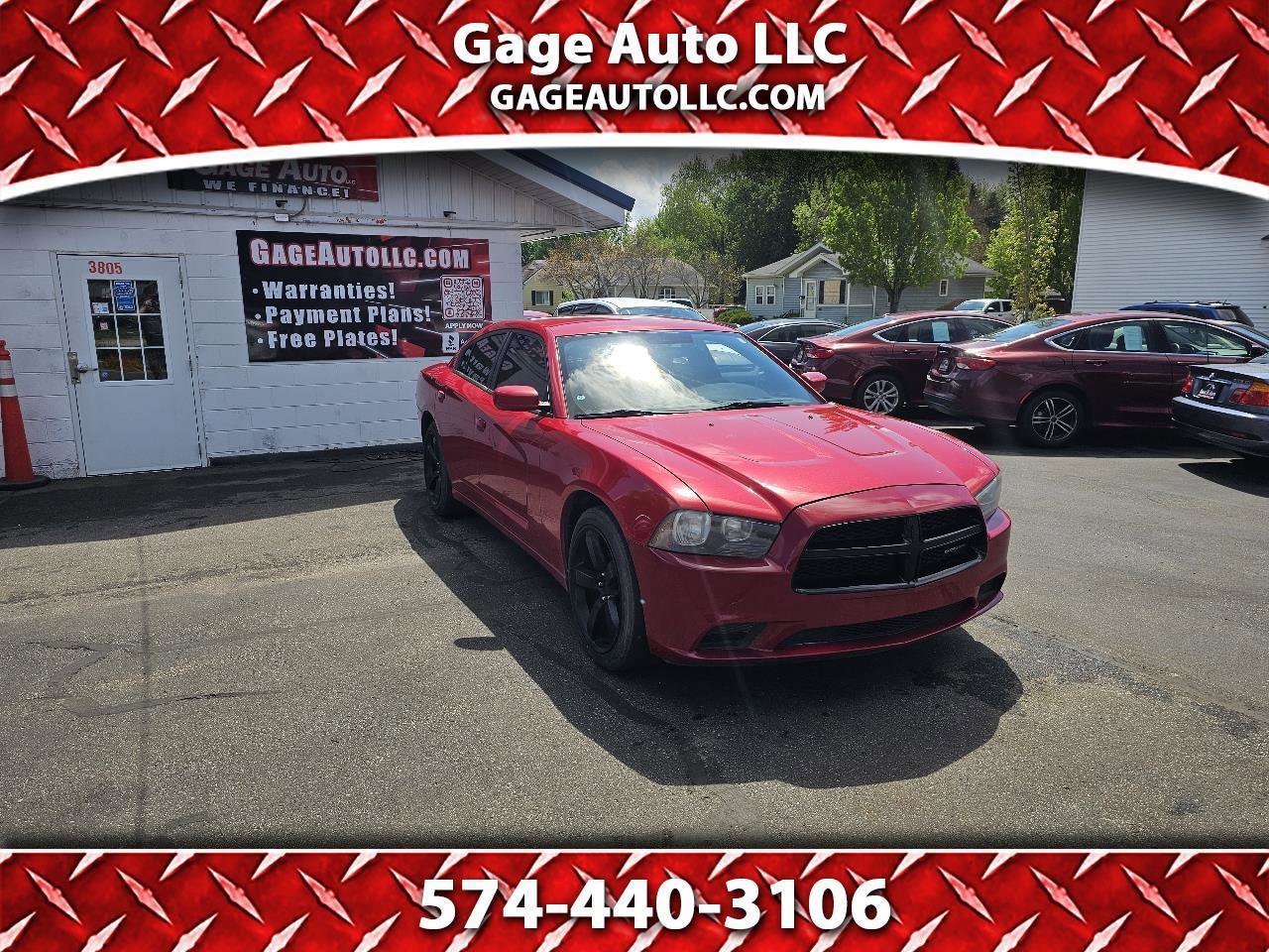 Used 2011 Dodge Charger SE RWD image 1