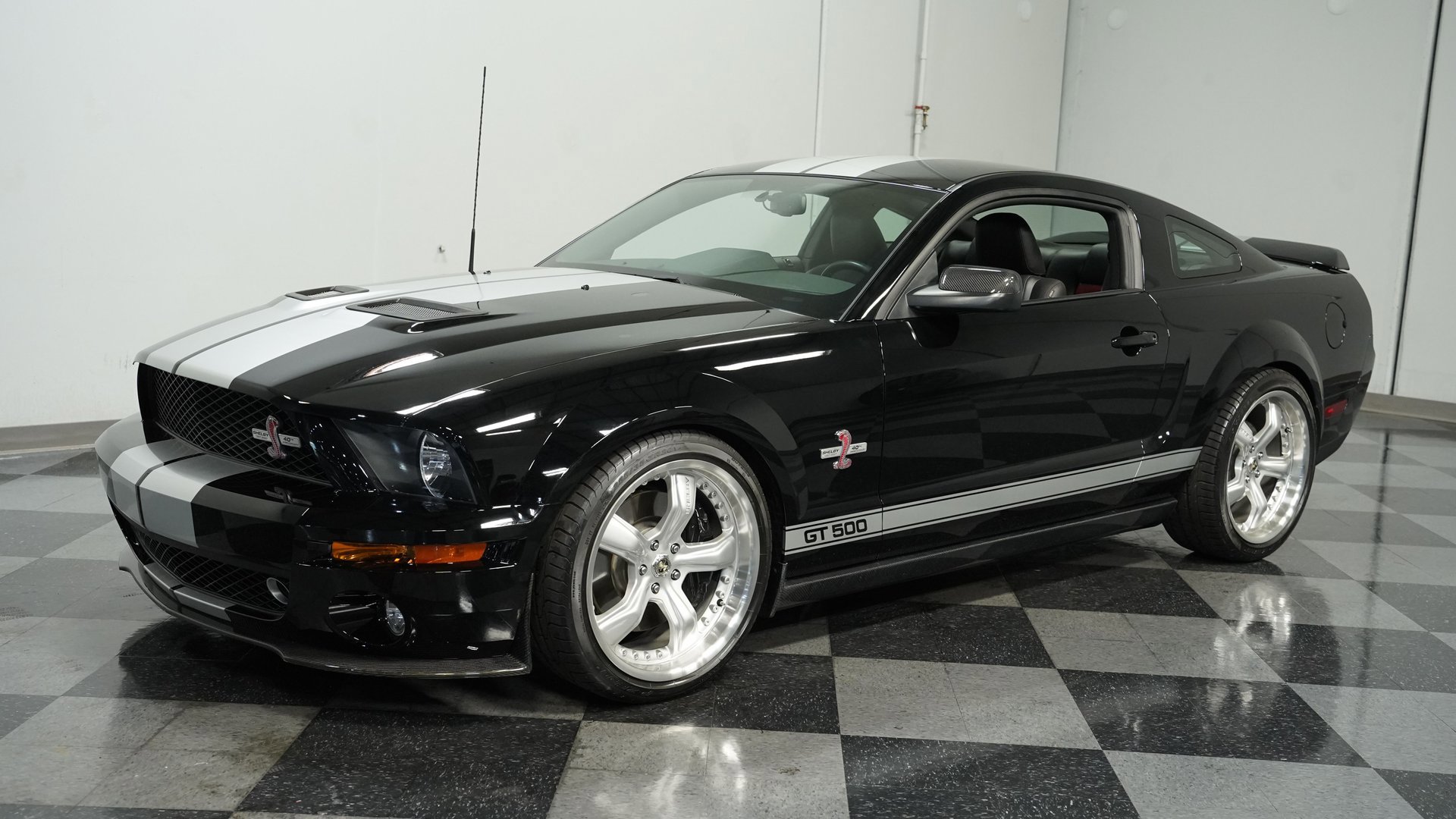Used 2007 Ford Mustang Shelby GT500 image 6