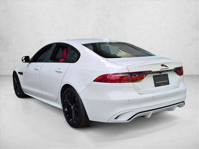 Certified 2024 Jaguar XF R-Dynamic SE AWD/4WD image 8
