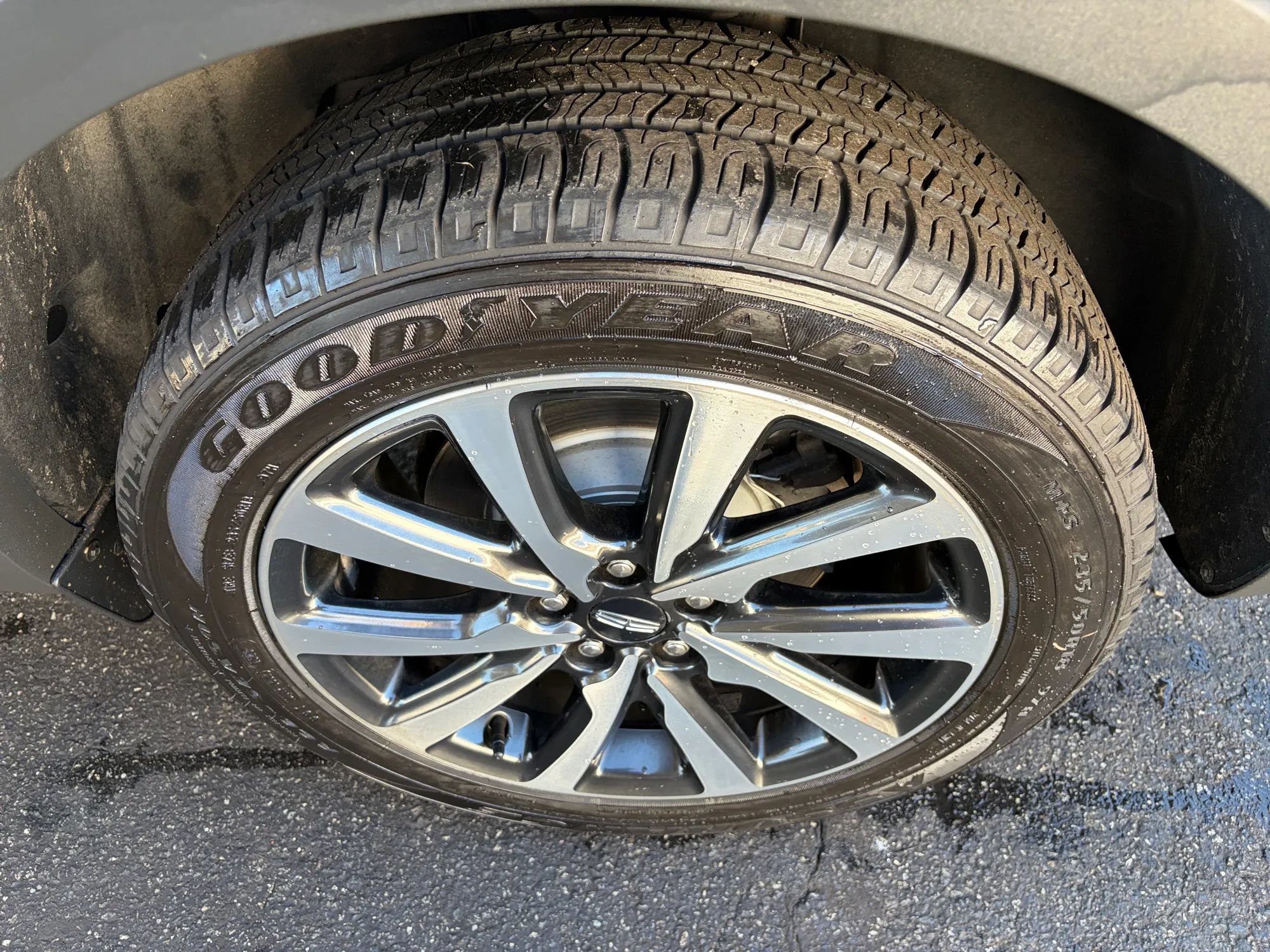 Used 2019 Lincoln MKC Reserve AWD/4WD image 43