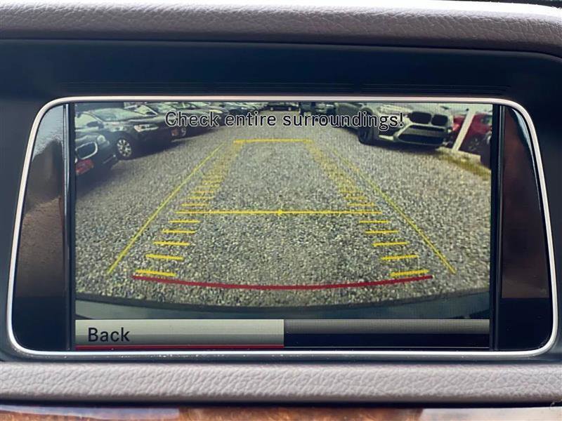 Used 2014 Mercedes-Benz E 350 4MATIC Sedan image 24