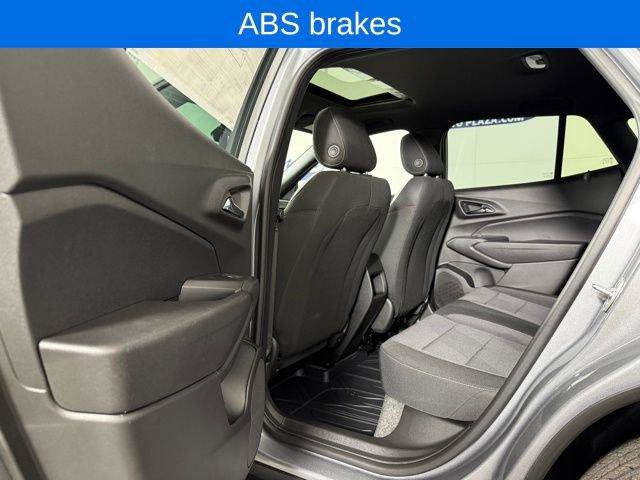 New 2026 Chevrolet Trax RS w/ Sunroof Package image 14