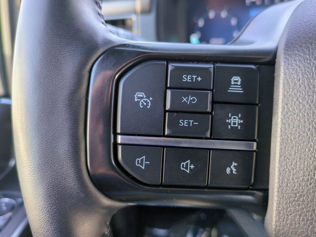 Used 2024 Ford F150 Platinum w/ Equipment Group 702A High image 19