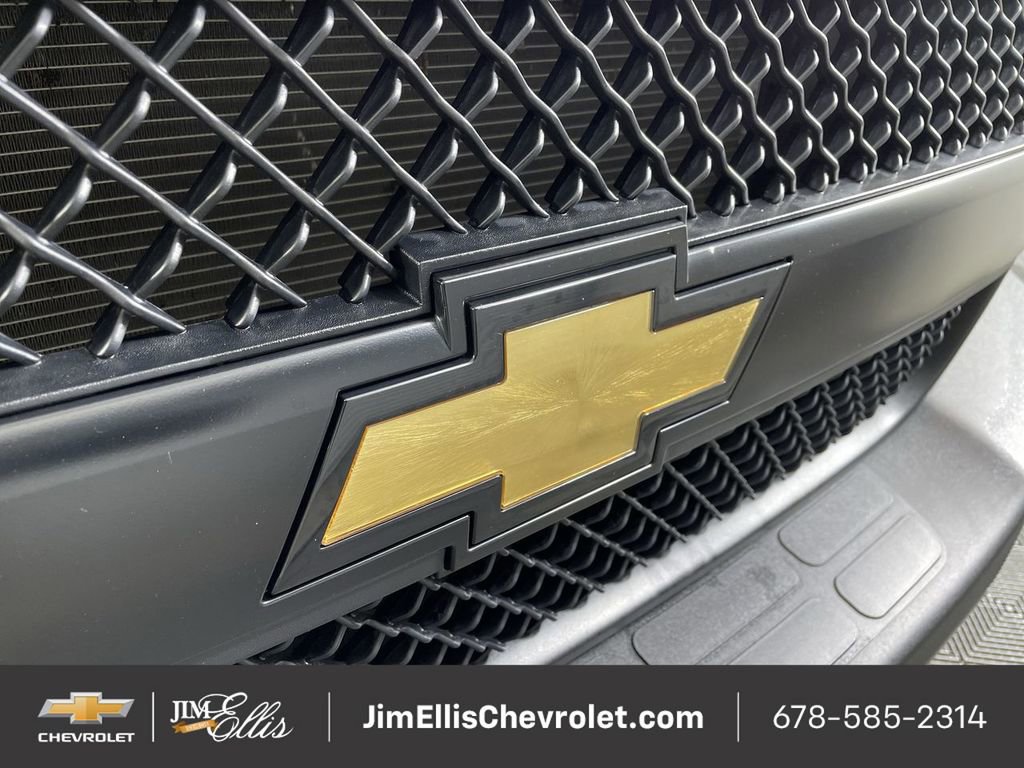 Used 2025 Chevrolet Express 3500 LS image 28