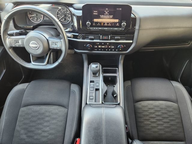 Used 2024 Nissan Pathfinder SV FWD image 24