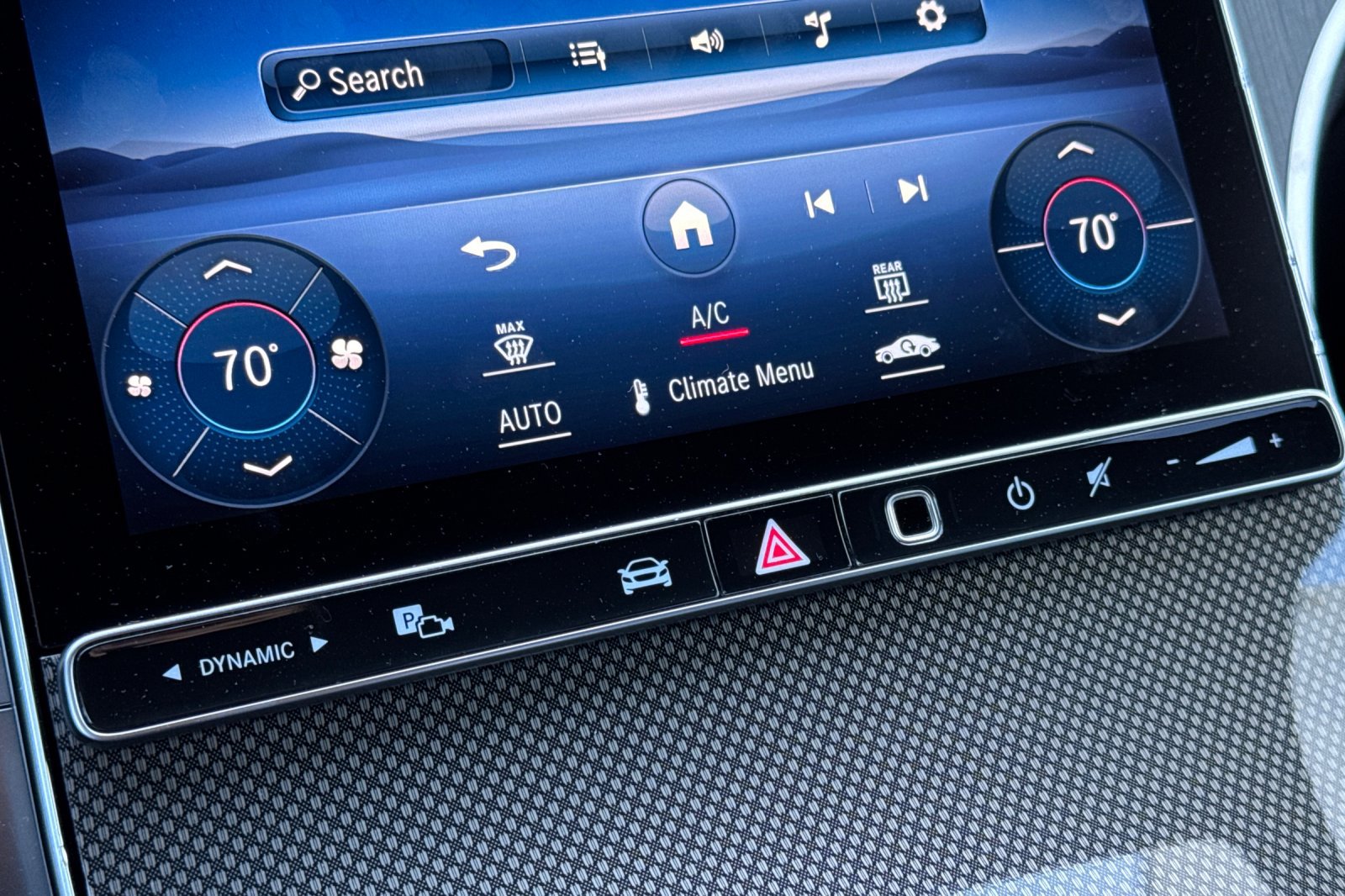 Used 2024 Mercedes-Benz GLC 300 4MATIC image 20