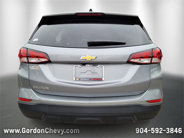 Used 2023 Chevrolet Equinox LS w/ LS Convenience Package image 4