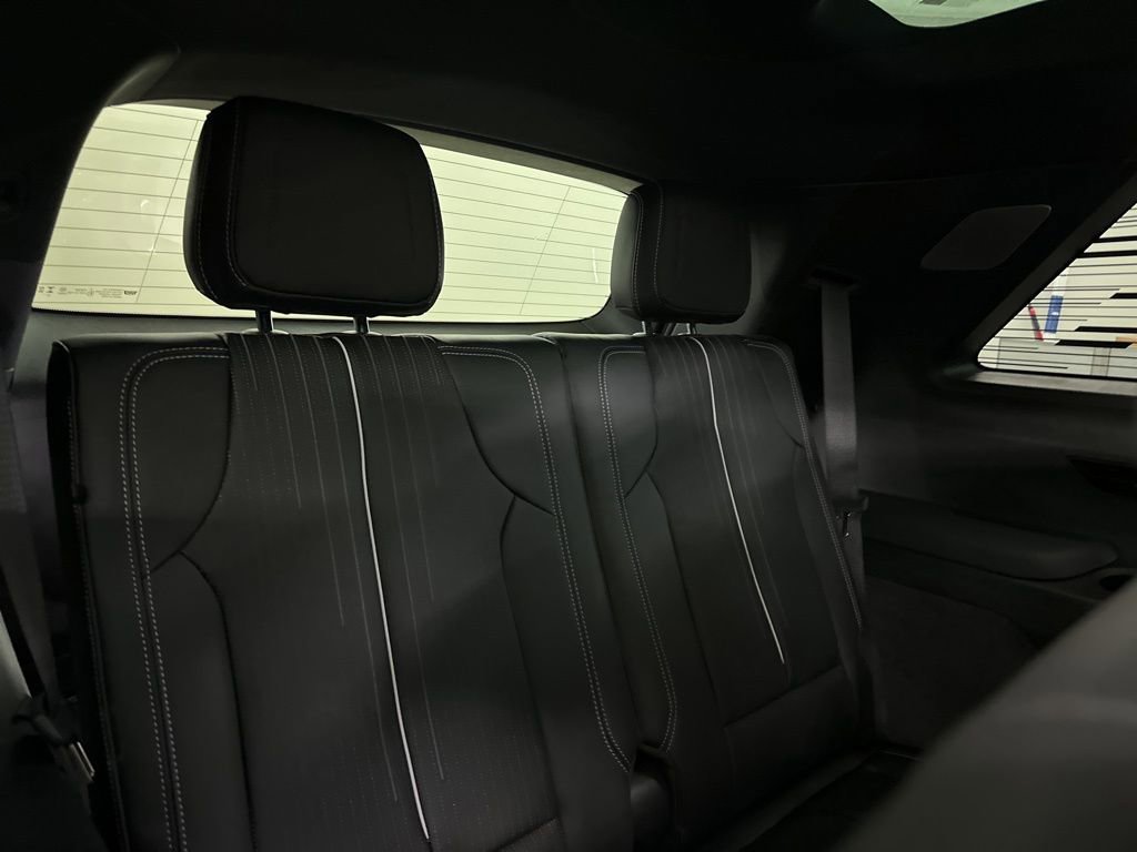 New 2026 Cadillac Vistiq Sport image 24