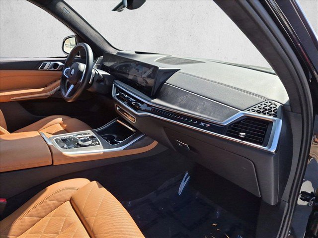 Certified 2024 BMW X7 xDrive40i w/ M Sport Package AWD/4WD image 23
