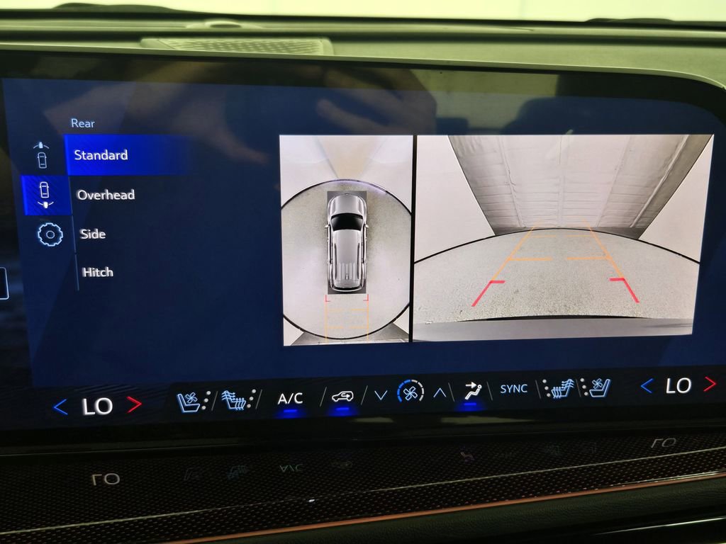 New 2026 Chevrolet Traverse RS FWD image 18