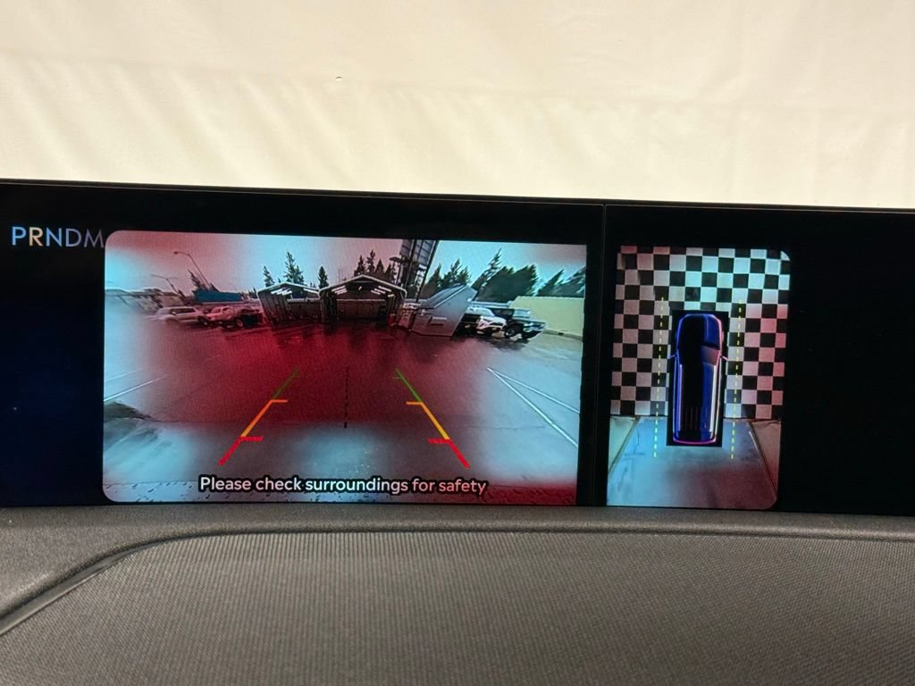 Used 2025 Lincoln Navigator L Reserve AWD/4WD image 46