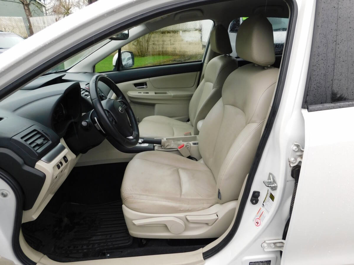 Used 2013 Subaru Crosstrek 2.0i Limited w/ Popular Pkg 2 image 7